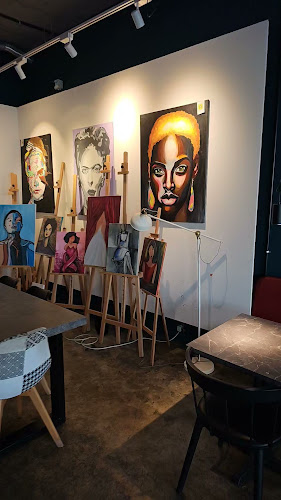 Opinii despre اكسيز كافيه în الرياض - الضيافة