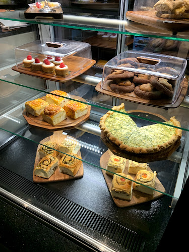 8514 محمود بري، الروضة، جدة 23435