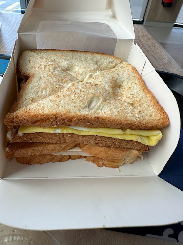 Prince Faisal Ibn Abdul Aziz St، العويمرية، الهفوف‎ 36362