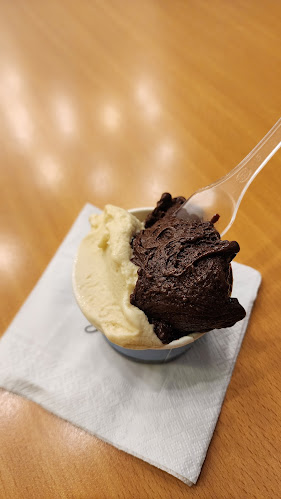 ريفارينو جيلاتو - الضيافة