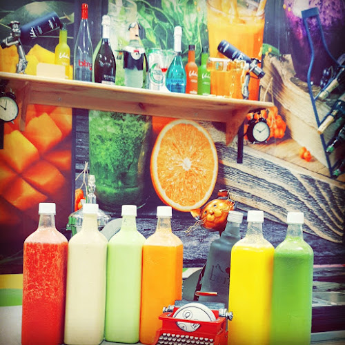 845C+8J3، الشارع الملك فيصل، مدينة حفرالباطن، القيصومة 31922