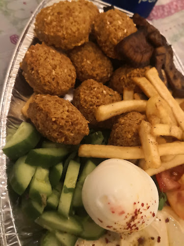 Comentarii opinii despre فلافل عمو باسل Falafel Amo Basil