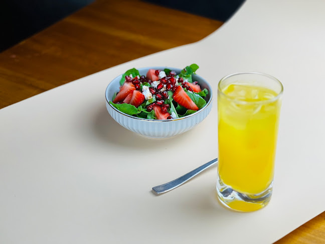 Opinii despre كولتشر كافيه în الباحة - الضيافة