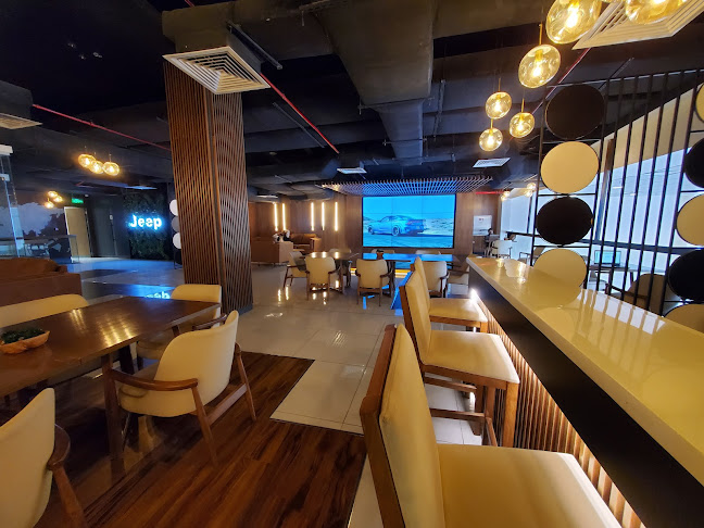 Jeep lounge - الدمام