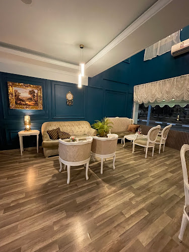 أفينيو كافيه - الضيافة