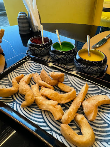 Lavish catering - الضيافة