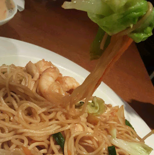 سوشي يوشي - الضيافة