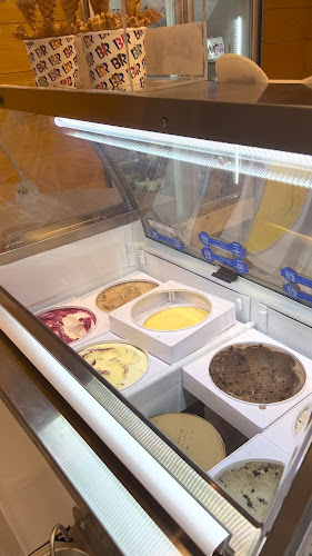 Baskin Robbins - القطيف‎