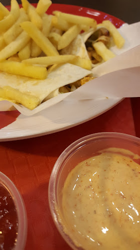 Opinii despre مطعم 911 în بريدة - الضيافة