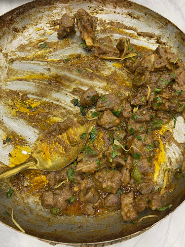 Comentarii opinii despre مطعم شنواري الباكستاني