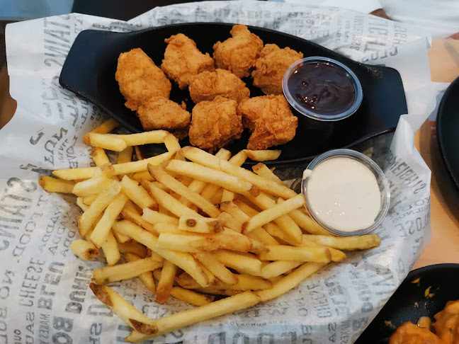 بافلو وينجز اند رينجز - الضيافة