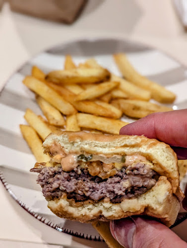 Comentarii opinii despre برجر Meatz