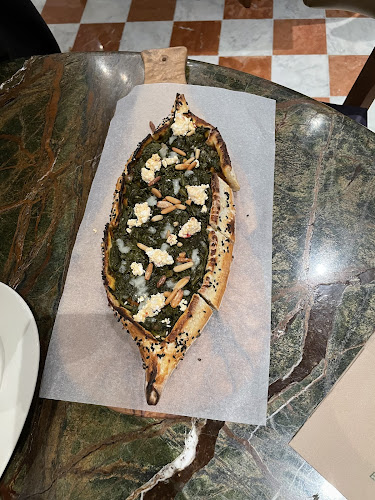 ايرث كافيه - الضيافة