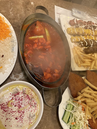 Opinii despre المطعم الايراني فيروزي-الفيصلية în الهفوف‎ - الضيافة