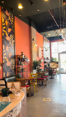 جاسيلا كافيه - الخبر