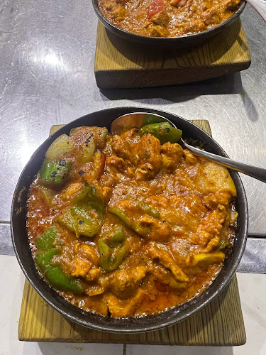 مطعم طليطلة الخليجية - الرياض