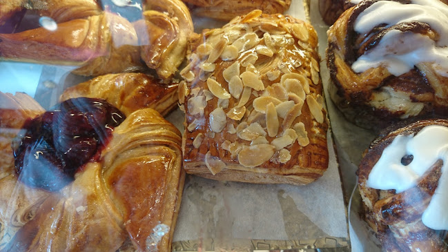 Comentarii opinii despre الكيك الذهبي