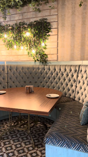 دار مبارك للماكولات البحرية والخليجية - الدمام