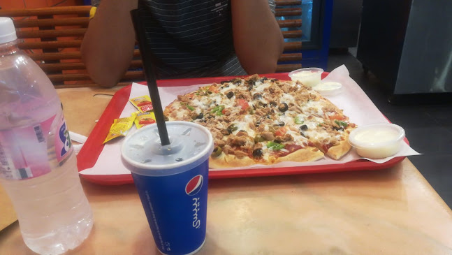 Opinii despre Pizza buffet ,بيتزا بوفيه în مكة - الضيافة