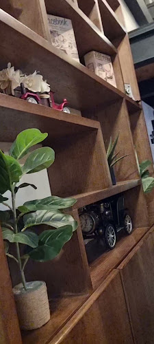 وايت وولف WHITE WOLF - بيشة