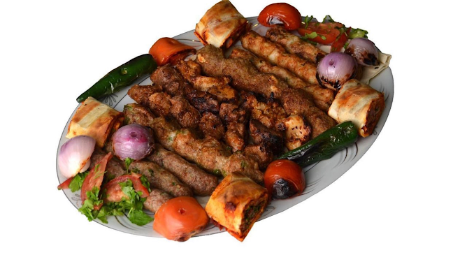 Opinii despre مطعم مذاق الشوي للمشويات مطيع الحلبي سابقاً în جدة - الضيافة
