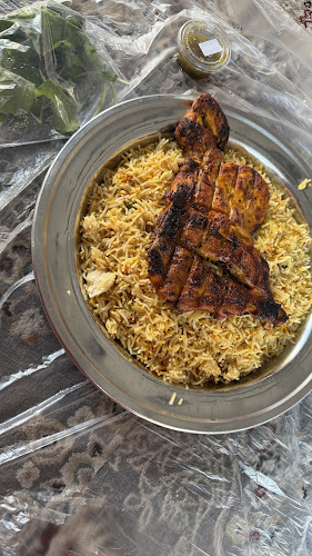 مطاعم نقطة ارز الحمراء البخاري