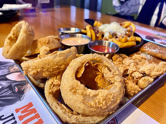 Buffalo Wings & Rings - الضيافة