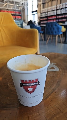 Opinii despre Castello Coffee Salam || قلعة البن السلام în تبوك - الضيافة