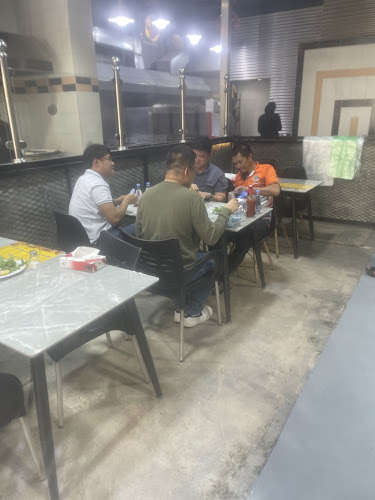 مطعم شيف الشواية البخاري The Grill Chief Bukkhari Restaurant - الرياض