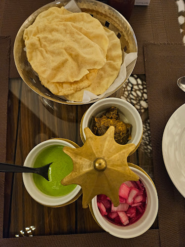 مطعم التنور الهندي