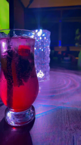 ميدي ميد - الضيافة