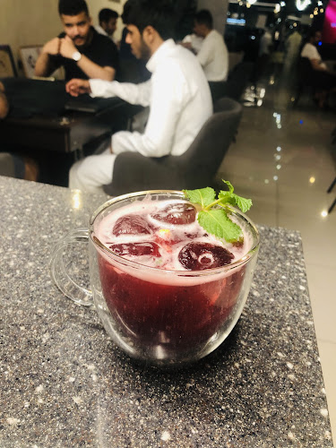 Opinii despre Hokm cafe-مقهى حكم بلوت în الدمام - الضيافة
