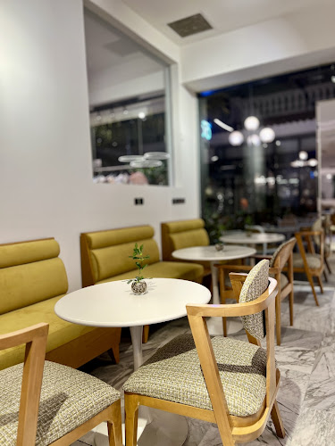 50 Degrees | مركز الخياط - الضيافة