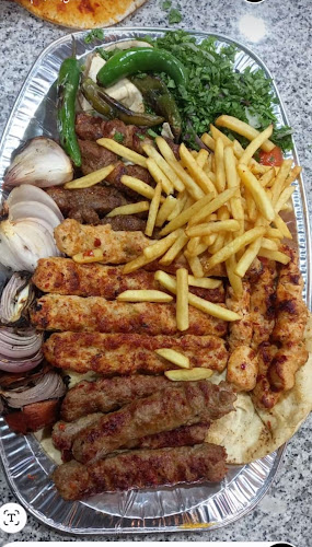 مقهى ركن النوافير - الضيافة