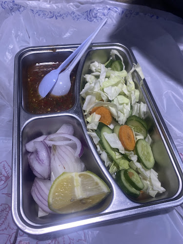 Comentarii opinii despre مطعم جازان المركزي البخاري