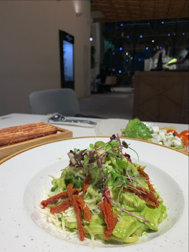 Comentarii opinii despre C.hub