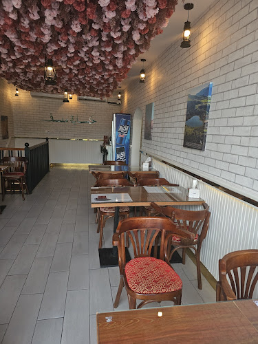 Comentarii opinii despre حكاية منسف مكة - العوالي