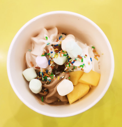 Opinii despre ذي فروزن يوغرت فاكتوري în جدة - الضيافة