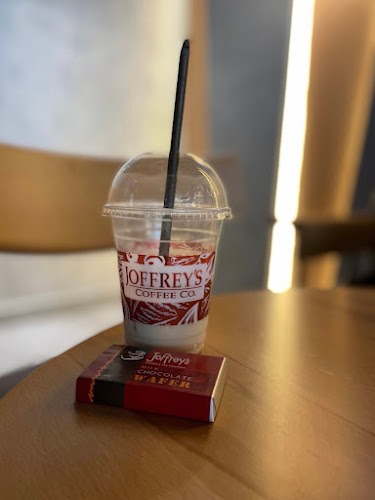 Opinii despre جوفريز التحلية în جدة - الضيافة