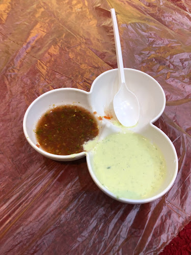 Comentarii opinii despre مطعم شواية ع الماشي البخاري