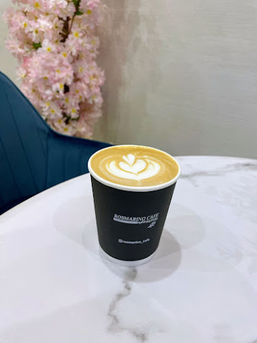 Opinii despre روزمارينو كافيه în الدمام - الضيافة