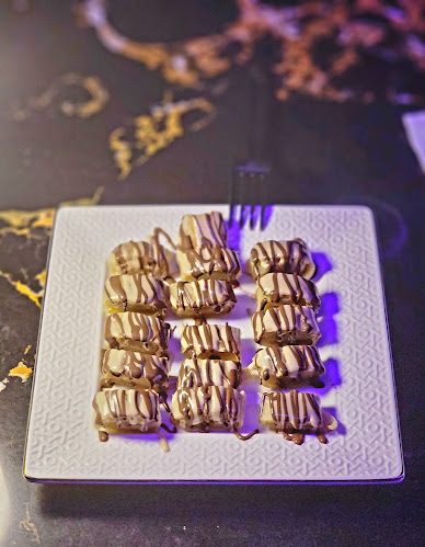 Diamond Rose Cafe 75 - الضيافة