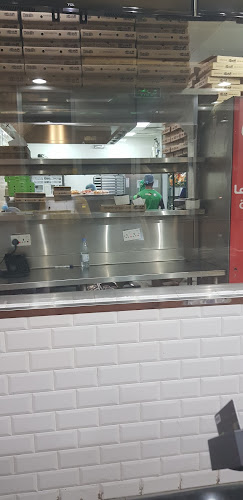 CRX4+3X5, An Nawwariyyah, مركزام المؤمنين، طريق المدينة المنورة، حي النوارية, مكة