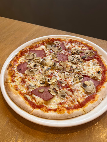 فابيانو رد سي مول - الضيافة