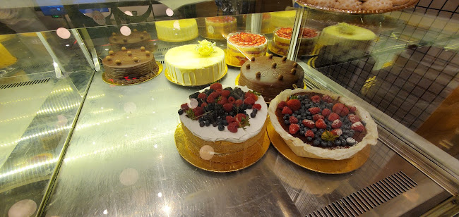 Opinii despre Neamah Bakery and Sweets - مخابز وحلويات نعمة în جدة - الضيافة