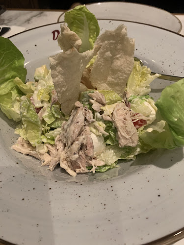 دلفينو - الرياض