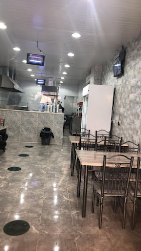 مطعم قلعة الأطعمة للوجبات السريعة