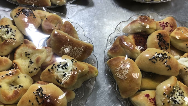 فرن زاد - الضيافة