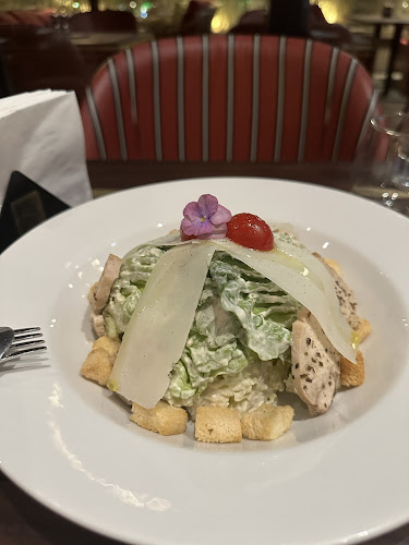 Opinii despre كريزي بيتزا în الرياض - الضيافة