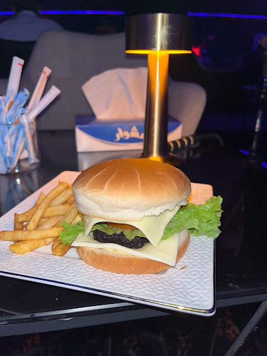 Diamond Rose Cafe 75